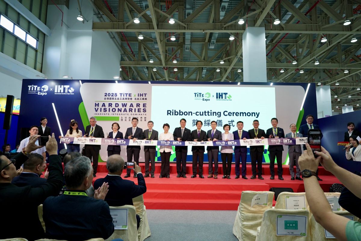 台中會展新地標啟航 試營運首展以工具鏈結世界